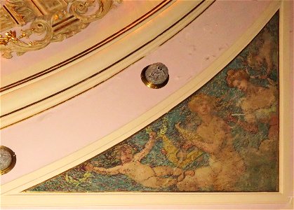 EliseuVisconti-P728-Alegoria ao Lírico – Mulheres com lira – Triângulo do teto sobre a plateia do Theatro Municipal do Rio de Janeiro