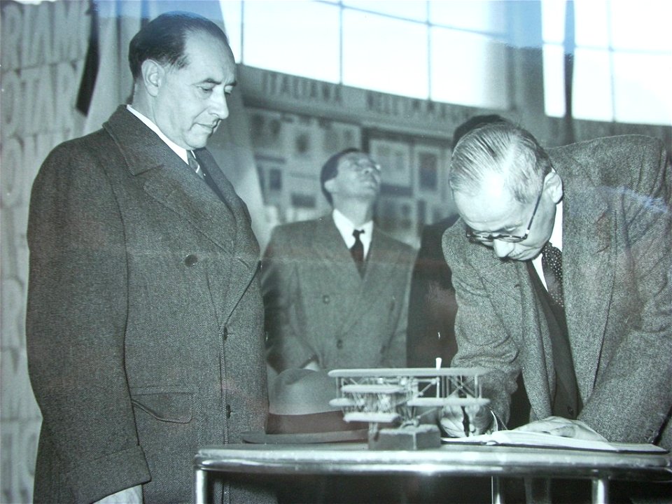 Gianni Caproni e l'ambasciatore giapponese Horikiri Zambei, 1942 - san dl SAN IMG-00001379