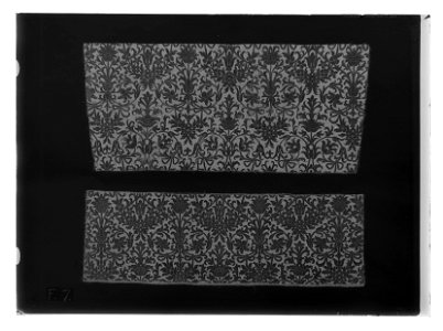 Ett stycke broderad sammet - Livrustkammaren - 26316-negative