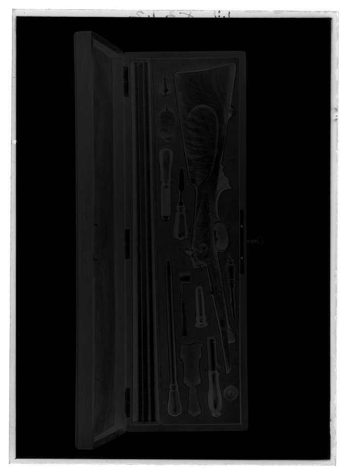 Etui m dubbelbössa - Livrustkammaren - 27212-negative