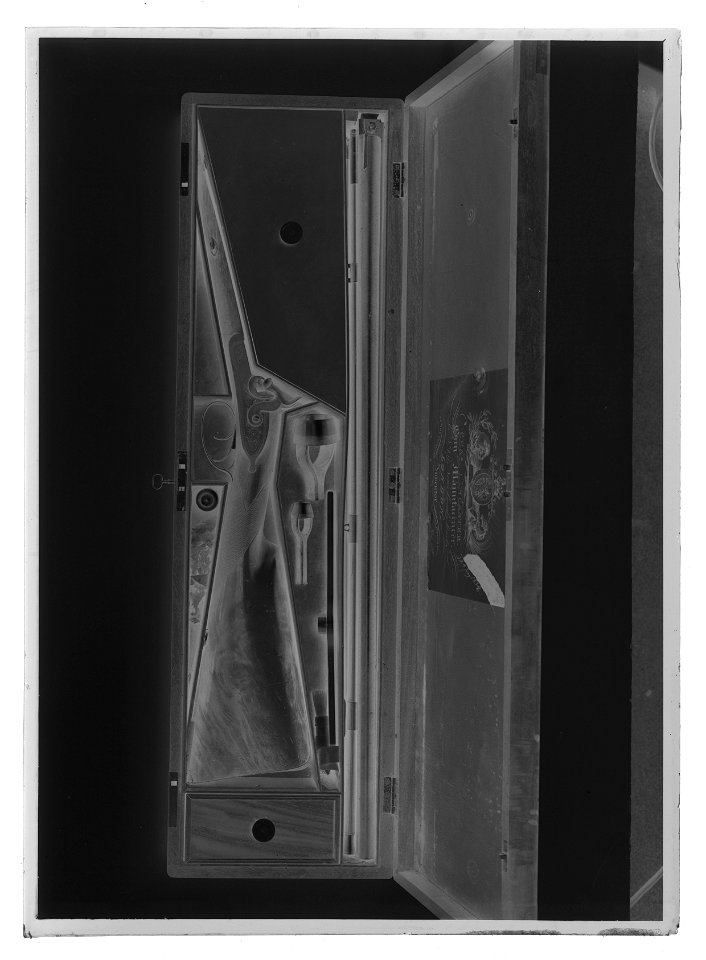 Etui till dubbelbössa nr 4140, Charles Lancaster, London, 1834 - Livrustkammaren - 35376-negative