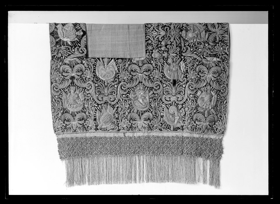 Ett av två utstlag (6048-6049) till drottning Kristinas kröningskaross med trofémotiv, Paris 1650 - Livrustkammaren - 26707