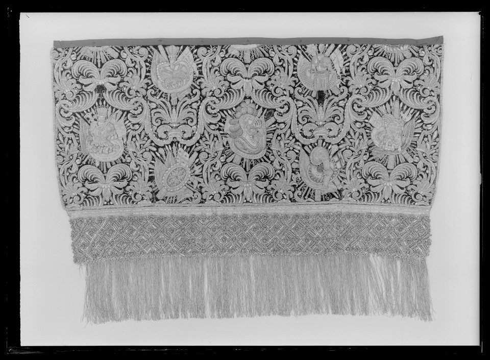 Ett av två utstlag (6048-6049) till drottning Kristinas kröningskaross med trofémotiv, Paris 1650 - Livrustkammaren - 44808