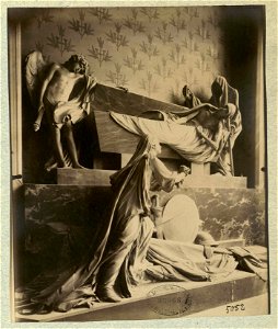 Eugène Atget - Cathédrale Notre-Dame de Paris - Tombeau de Henri Claude d'Harcourt 01
