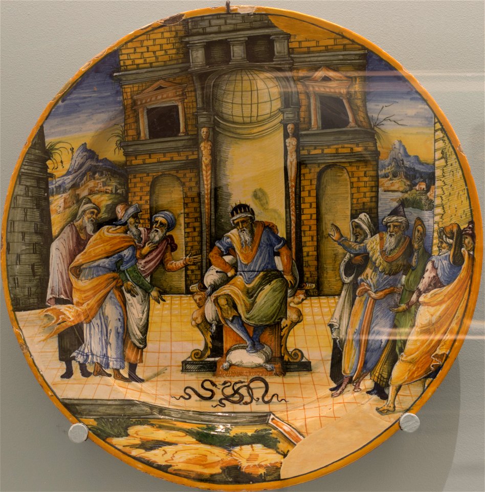 Gironimo Tomasi - Plat - Aaron changeant son bâton en serpent devant Pharaon (Lyon, majolique, 1582)