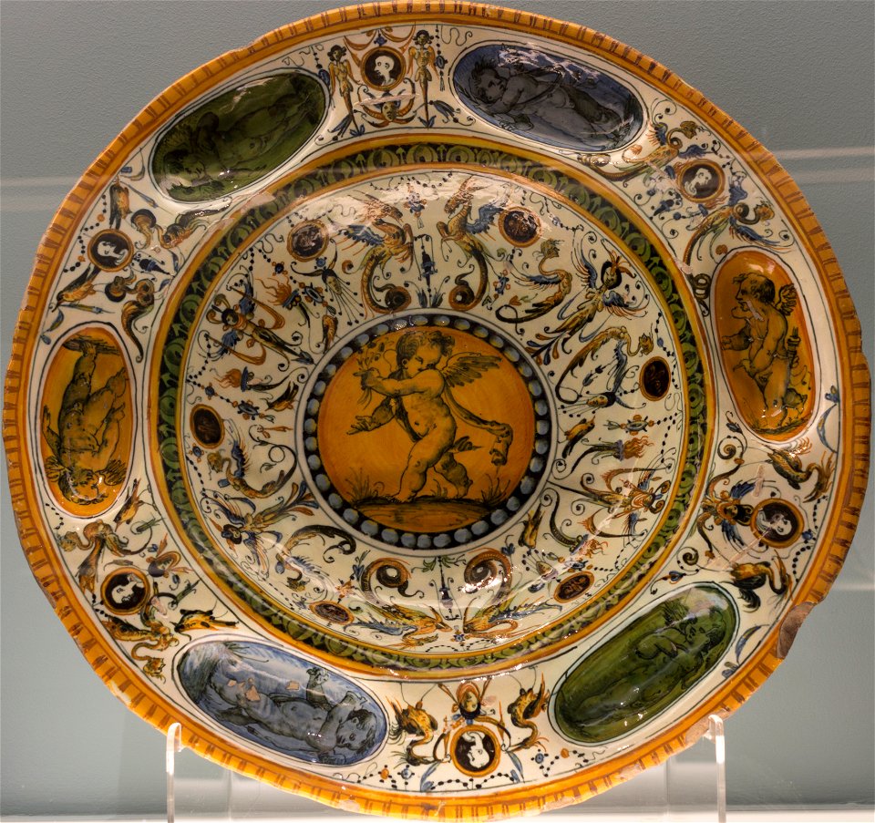 Gironimo Tomasi - Plat - Putti et grotesques (Lyon, majolique, 1583)