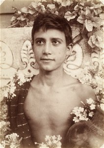 Gloeden, Wilhelm von (1856-1931) - n. 2169 - Beautés siciliennes, p.40