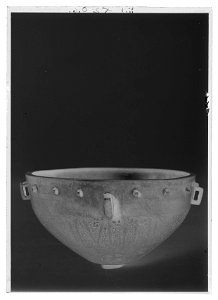Falkernerarpuka av brons, syrisk-egyptisk, ca 1300, äldsta bevarade exemplaret - Livrustkammaren - 18543-negative