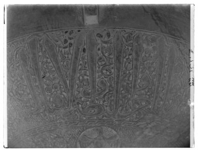 Falkernerarpuka av brons, syrisk-egyptisk, ca 1300, äldsta bevarade exemplaret - Livrustkammaren - 70999-negative