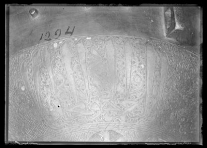 Falkernerarpuka av brons, syrisk-egyptisk, ca 1300, äldsta bevarade exemplaret - Livrustkammaren - 344