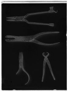 Flacktång, plattång - Livrustkammaren - 52194-negative