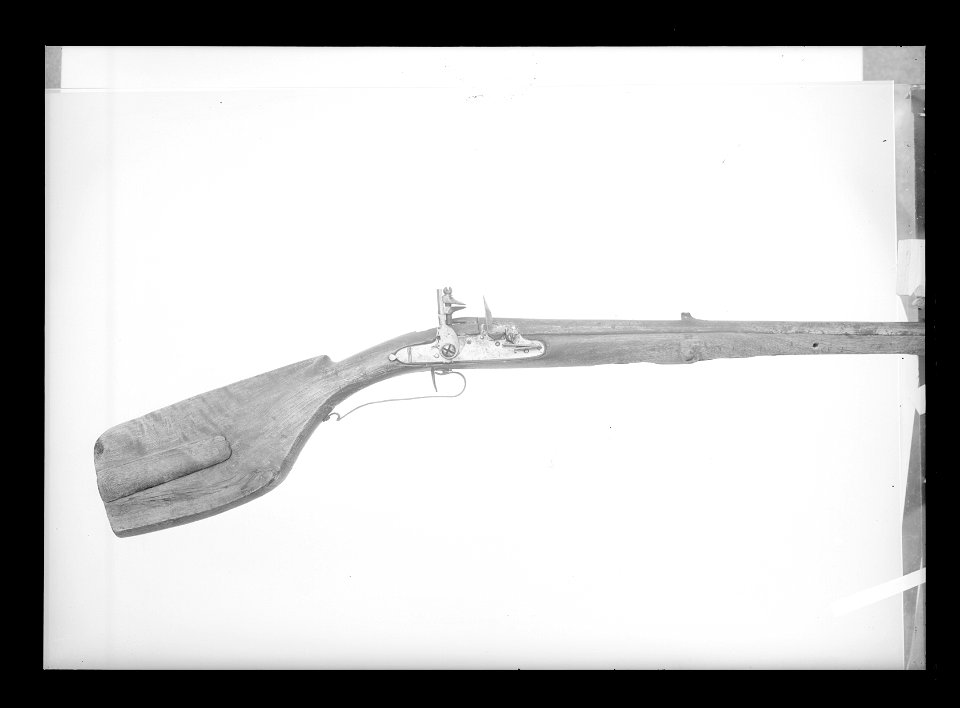 Flintlåsbössa ca 1640 - Livrustkammaren - 69586