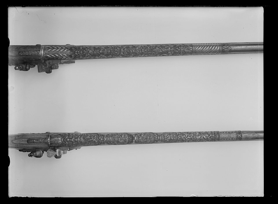 Flintlåsbössa, fusil av nordfransk-nederländsk typ ca 1640-1651 - Livrustkammaren - 34977