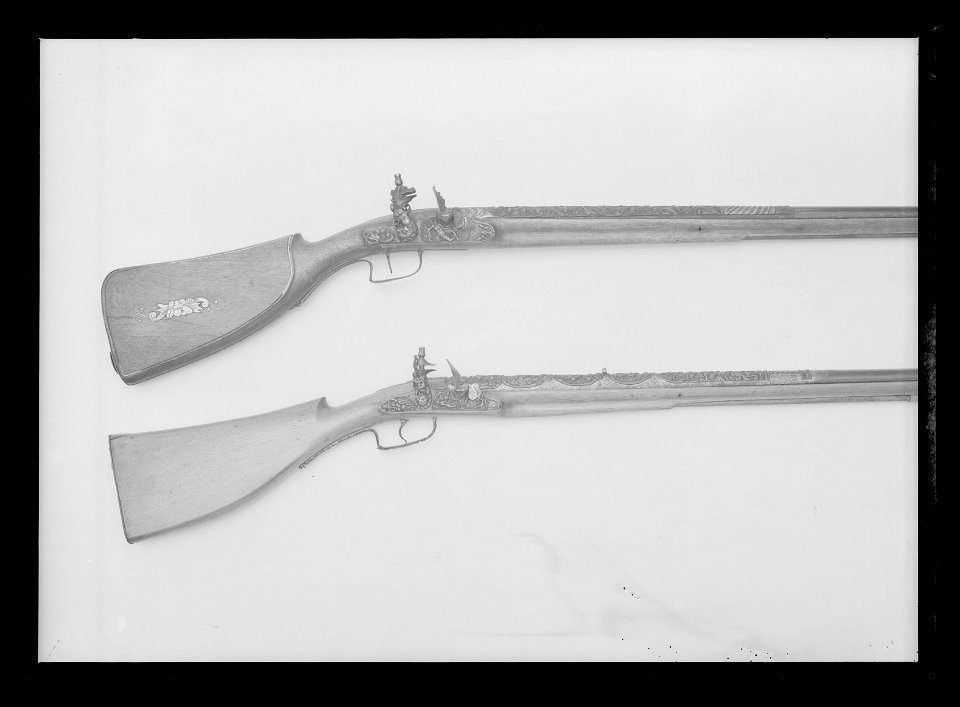Flintlåsbössa, fusil av nordfransk-nederländsk typ ca 1640-1651 - Livrustkammaren - 61024