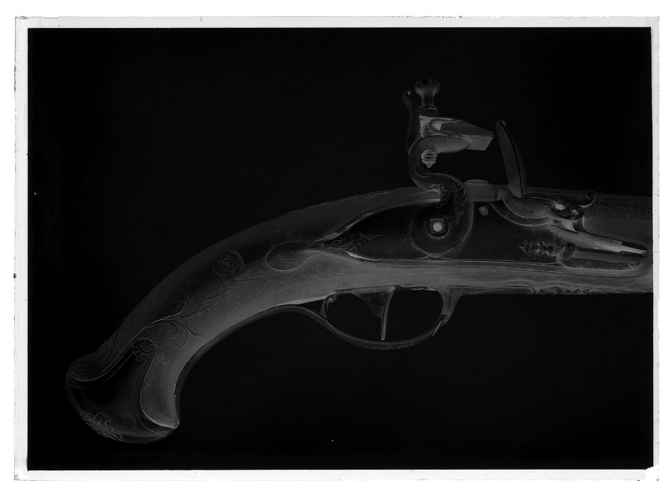 Flintlåspistol, 1700-tal - Livrustkammaren - 43827-negative