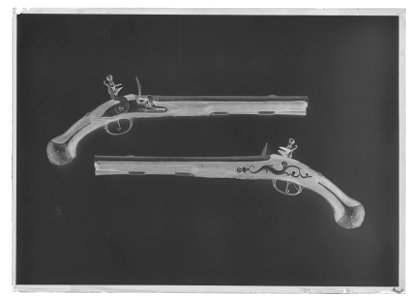 Flintlåspistol, 1700-talets början - Livrustkammaren - 69049-negative