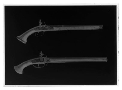 Flintlåspistol, Augsburg ca 1660-1675 - Livrustkammaren - 78145-negative