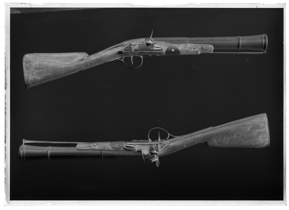 Flintlåsmuskedunder, 1700-talets början - Livrustkammaren - 51741-negative