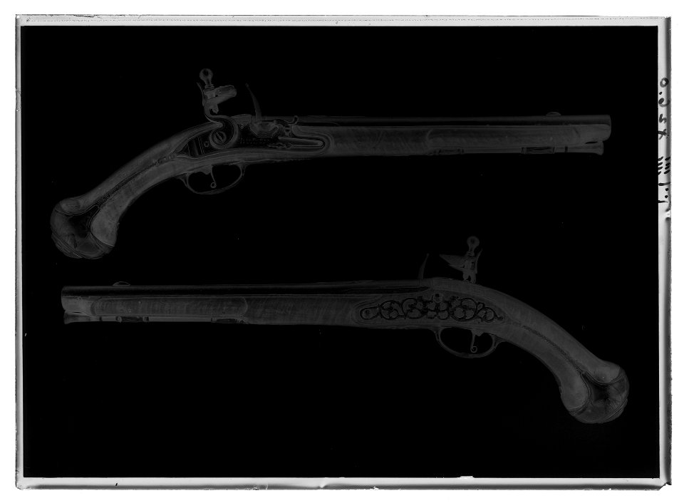 Flintlåspistoler - Livrustkammaren - 9935-negative