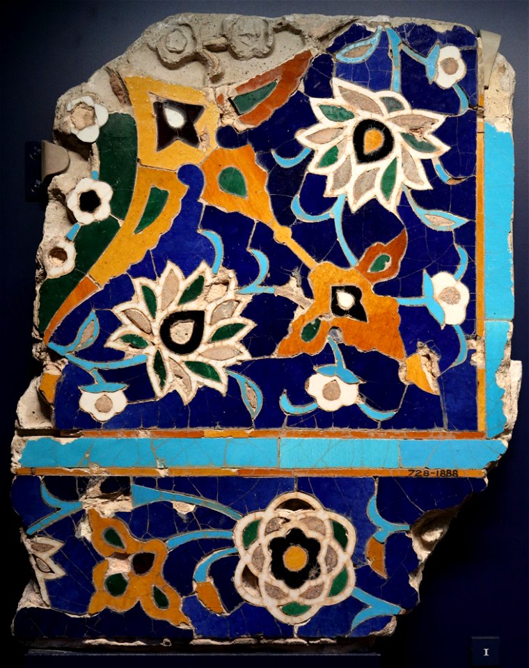 Floral tile mosaic V&A 728-1888