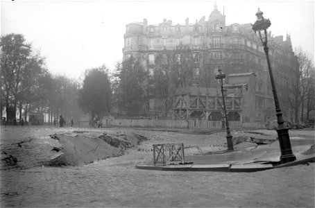 Fontis Place de l'Alma 8 novembre 1915