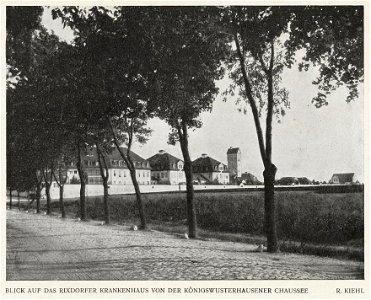 Blick auf das Rixdorfer Krankenhaus von der Königswusterhausener Chaussee, 1911