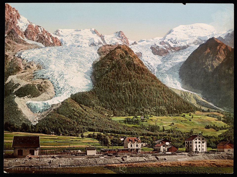Chamonix station et Glacier des Bossons LCCN2017650153