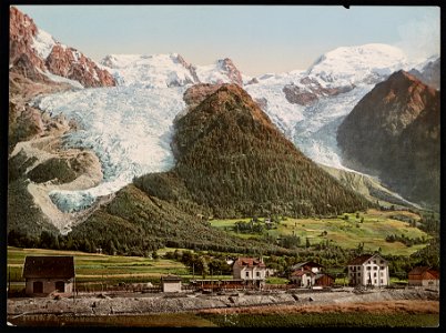 Chamonix station et Glacier des Bossons LCCN2017650153