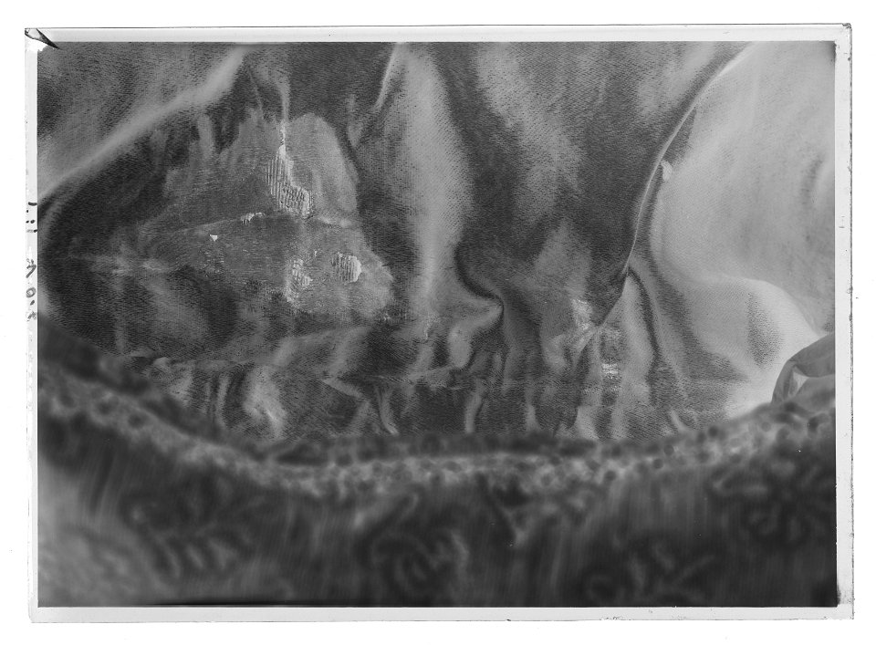 Gustav II Adolfs sveptröja - svepdräkt - Livrustkammaren - 69726-negative