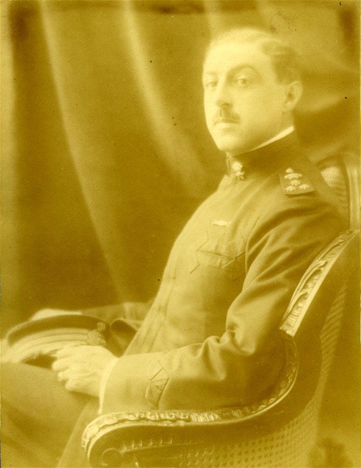 Fotografia in Uniforme del Marchese Francesco Spinola