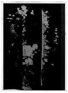 Fragment av ett par svarta strumpeband - Livrustkammaren - 26604-negative