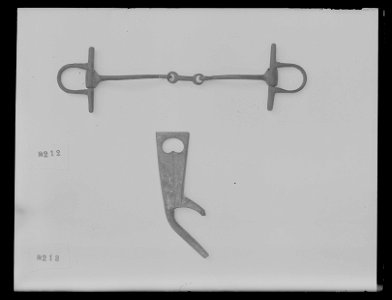 Fragment till stångbett av förtent stål, 15 - 1600-tal - Livrustkammaren - 36551