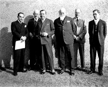 Group photograph; Hunger, Klebs..., 1929 Wellcome L0015776a