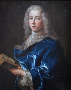 François de Troy - Portrait d'un homme au manteau bleu 02