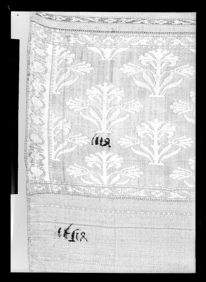 Fältbindel av indisk-persisk typ som tillhört Gustav II Adolf - Livrustkammaren - 61430. Free illustration for personal and commercial use.