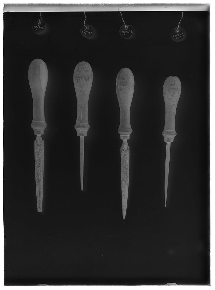 Fyrkantfil - Livrustkammaren - 60768-negative