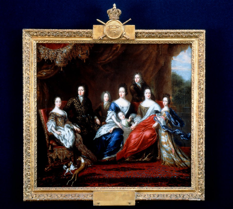Grupporträtt av Karl XIs familj, utförd av hovmålaren David Klöcker Ehrenstrahl (1629-1698) - Livrustkammaren - 13118