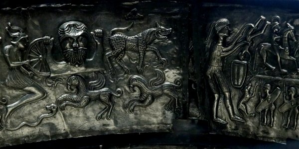 Gundestrup cauldron 20170717 detail n2