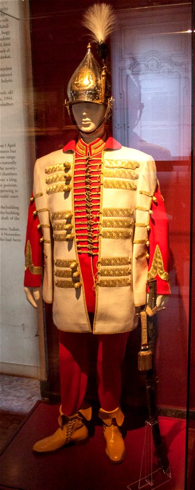 Halberdier's uniform, 1931-1945