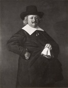 Jan Hals - portrait of a man holding gloves