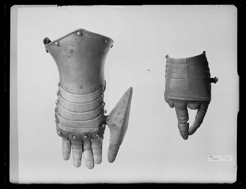Handskfragment - Livrustkammaren - 10830