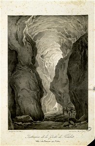 Intérieur de la Grotte de Troubat - Vallée de la Barousse, près Luchon - Fonds Ancely - B315556101 A LATOUR 002