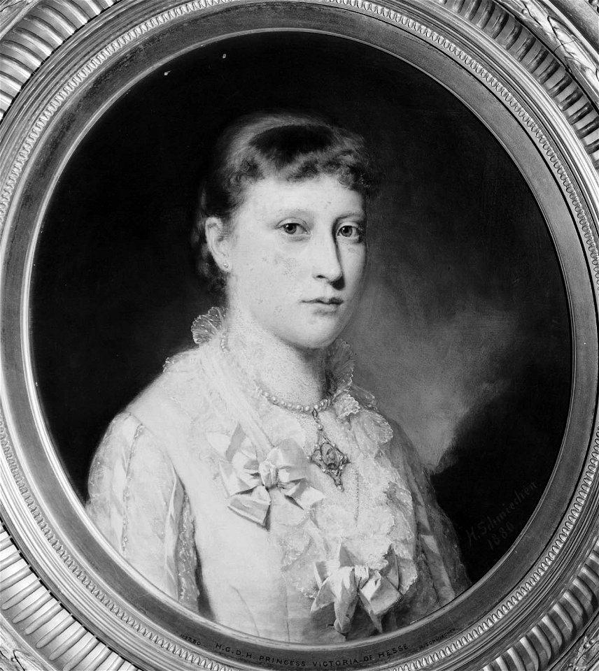 Hermann Schmiechen (b. 1855) - Princess Victoria of Hesse, later Princess Louis of Battenburg (1863-1950) - RCIN 400768 - Royal Collection