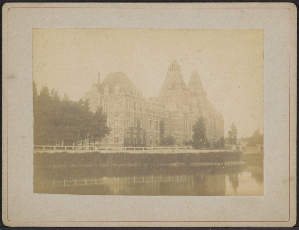 Het Rijksmuseum, Stadhouderskade 42. Gezien over de Singelgracht vanaf de Weteringschans, Afb ANWZ00425000001