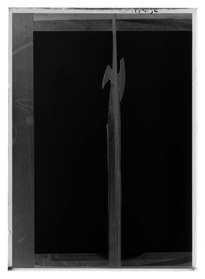 Hillebard - Livrustkammaren - 78232-negative
