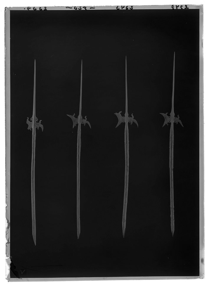 Hillebard - Livrustkammaren - 60466-negative