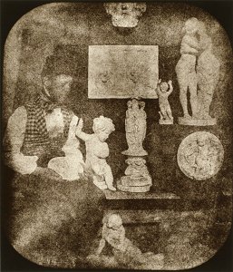 Hippolyte Bayard - Bayard et les Statuettes - Google Art Project