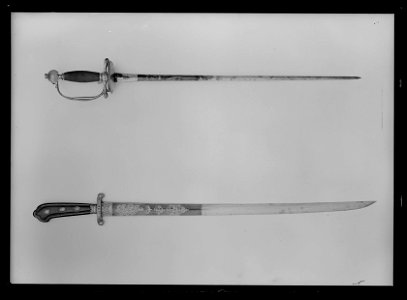 Hirschfängare, barnvärja 5490 - Livrustkammaren - 9059