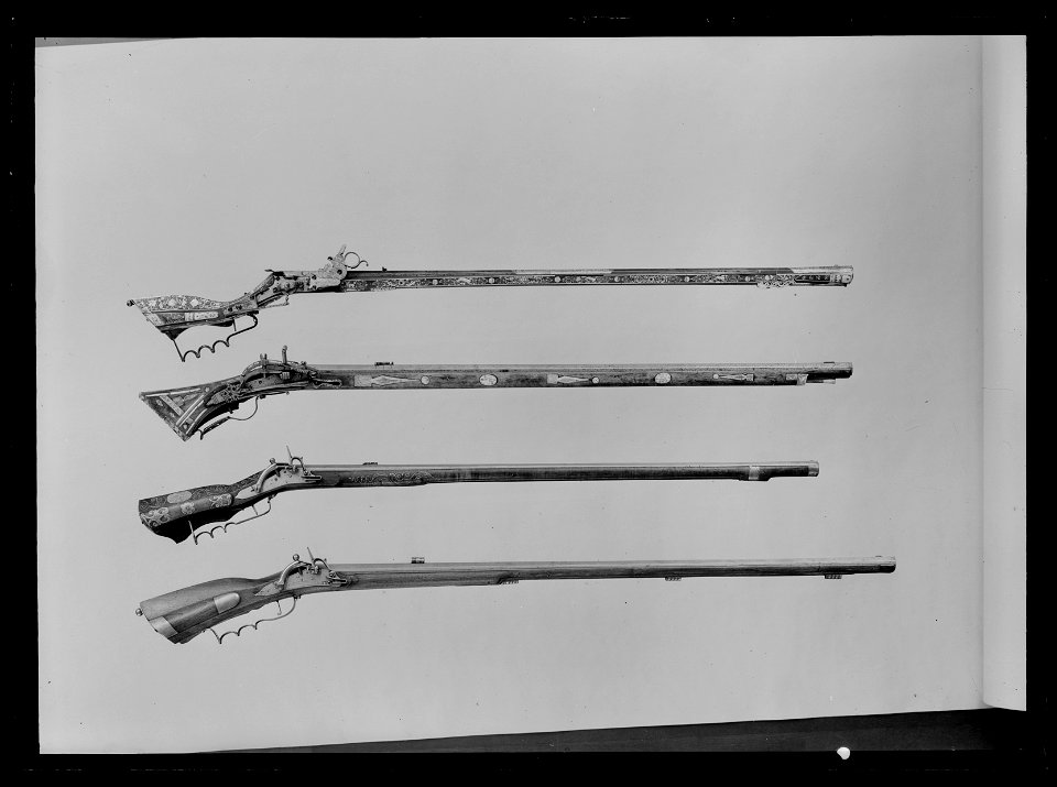 Hjullåslodbössa, Teschen, s.k. teschitzbössa, 1600-talets mitt - Livrustkammaren - 26542