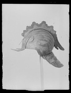 Hjälm, ändrad till tornerhjälm, ca 1580 - Livrustkammaren - 19268